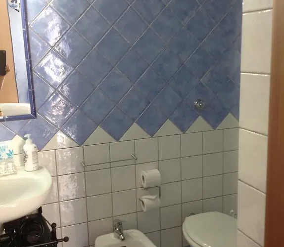 Le Cale לינה וארוחת בוקר 3*